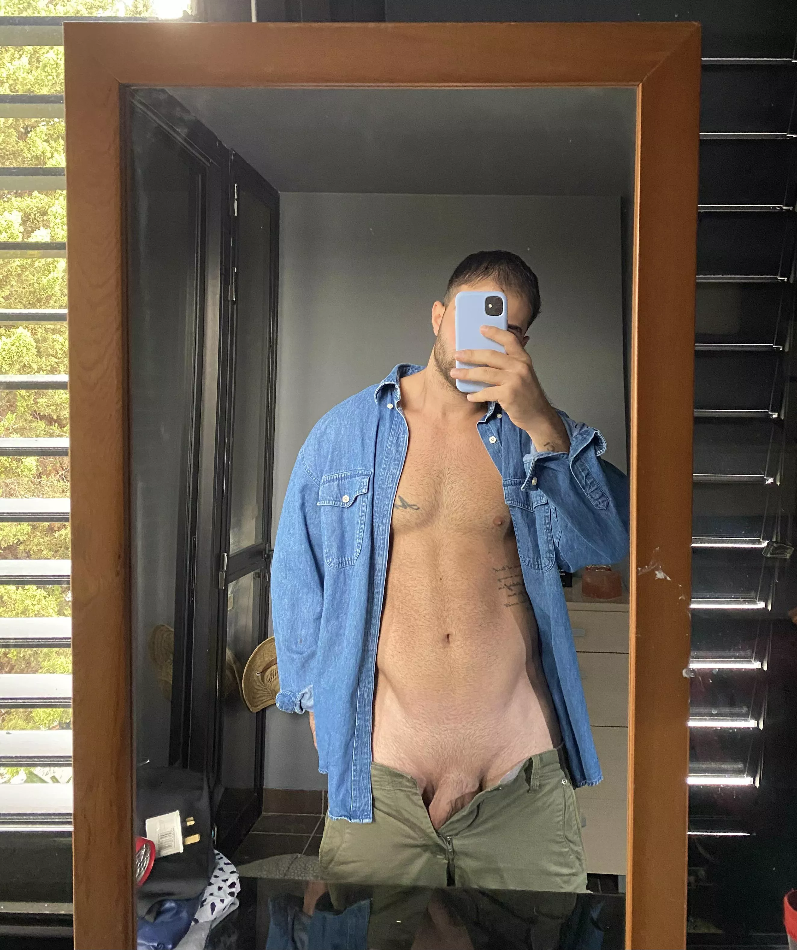 Rainy days, veiny cock💦