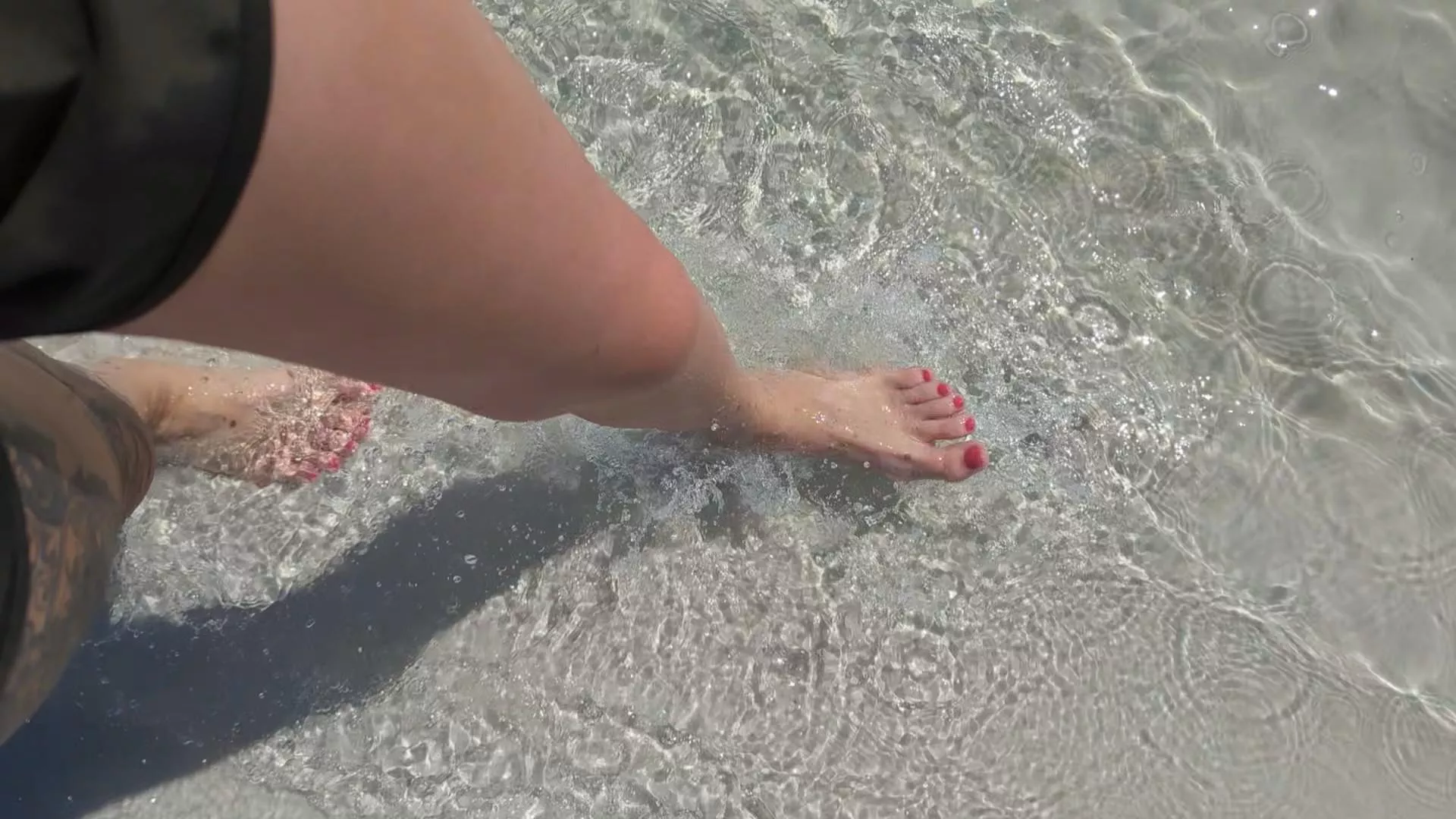 Splish splash babes 🌊