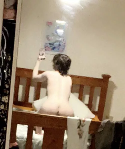 Straight but can’t stop craving cock recently