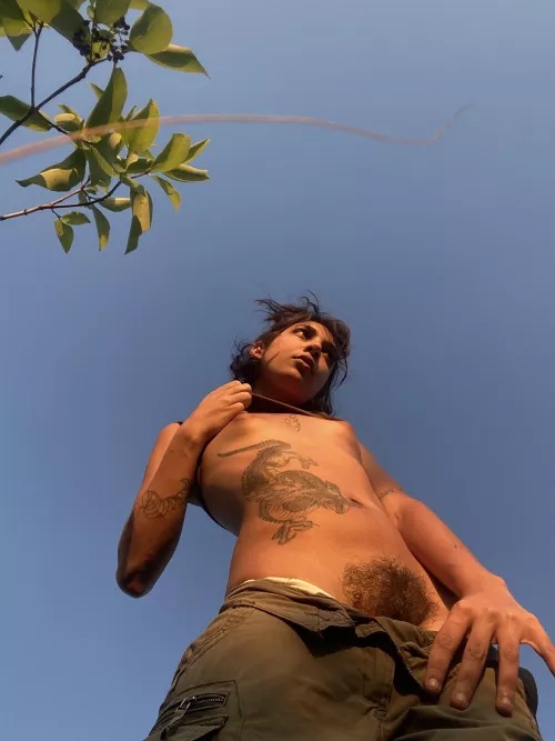 sunset rug and cargo pants