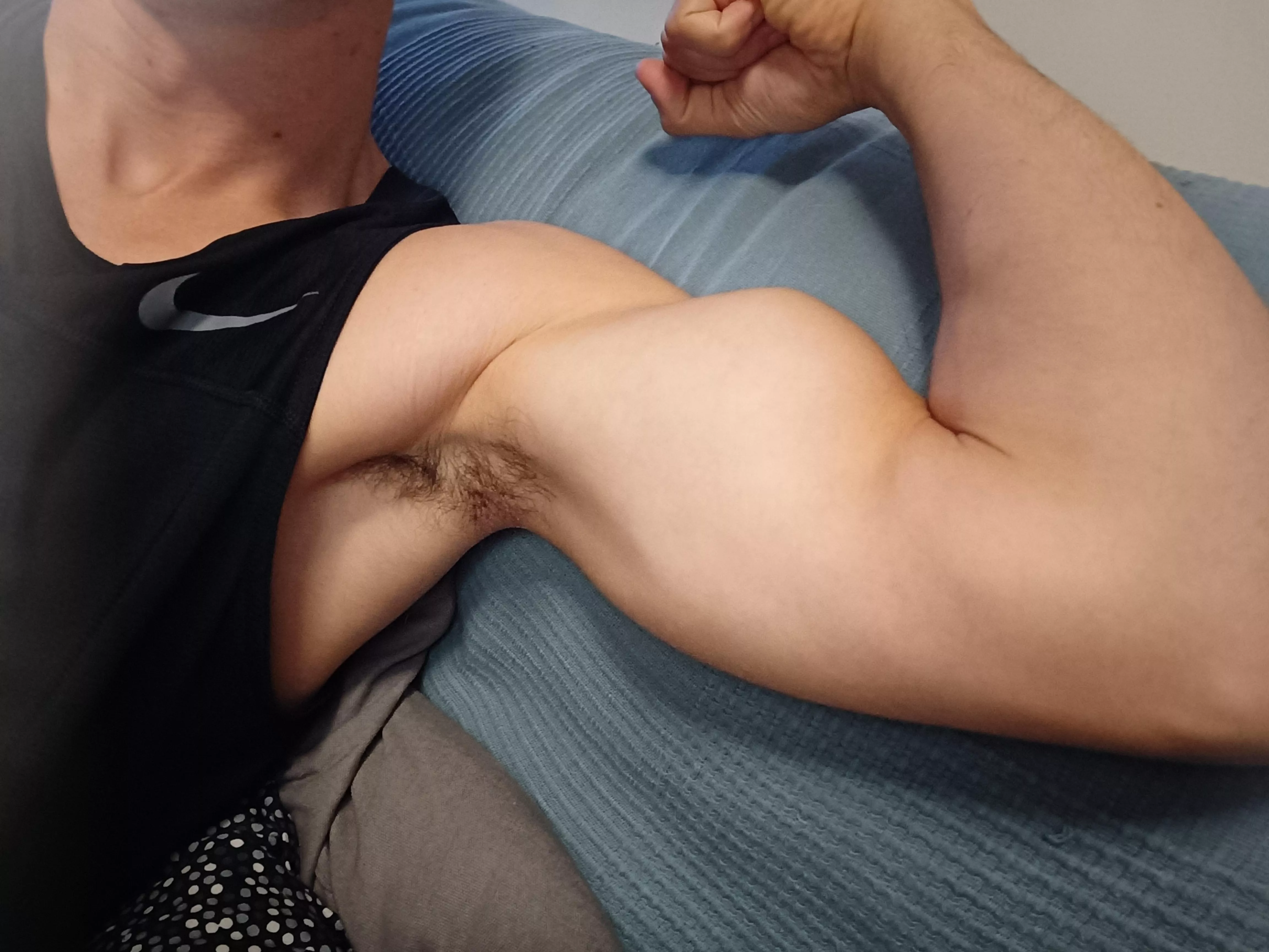 to get to my armpit you'll have to get passed my biceps