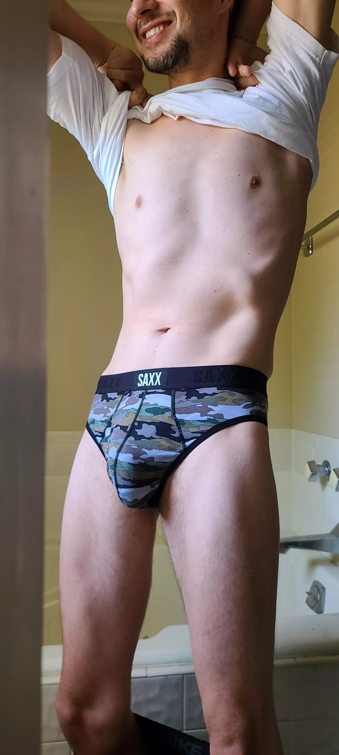 Unpopular opinion: More guys should wear briefs