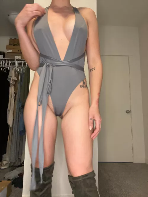 Will you come untie me? 🔞🥵come say hi, let’s have some fun! link in comments!😘