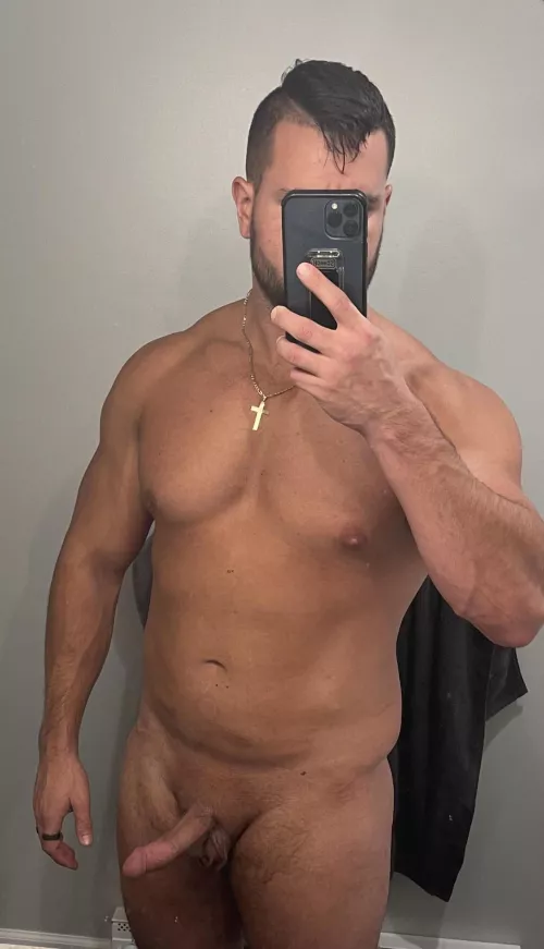 Woke up today the highest weight I’ve ever been 34m 240 lbs. super self conscious and down on myself right now