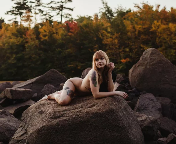 At one with the foliage🍂