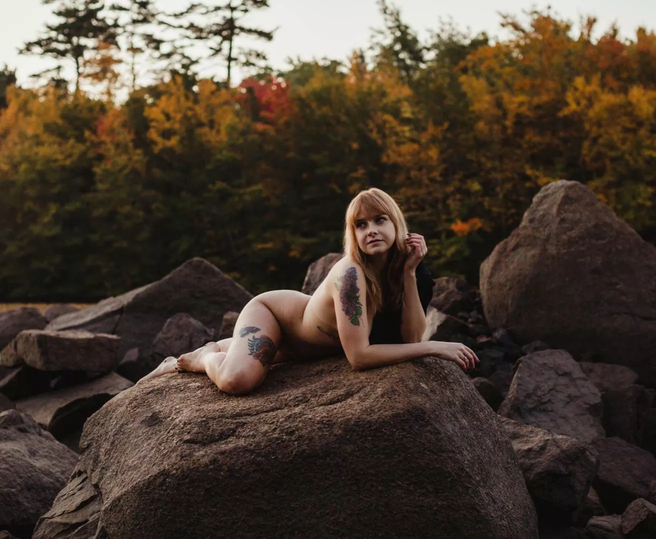 At one with the foliage🍂