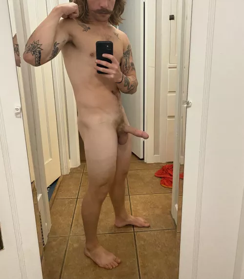 Can’t think of a fun title so enjoy me naked!