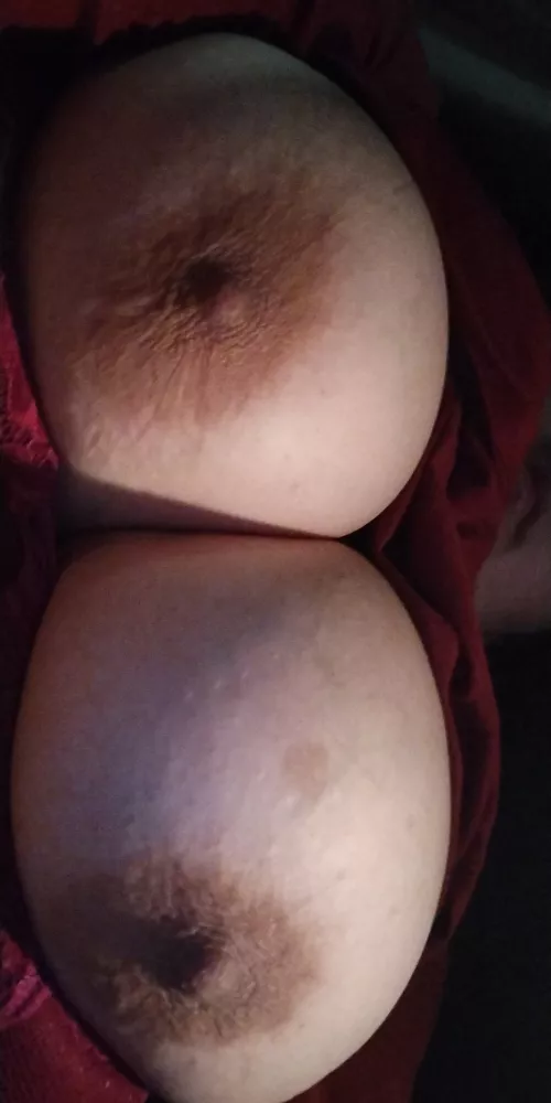 Early birds get the worm right😘😘