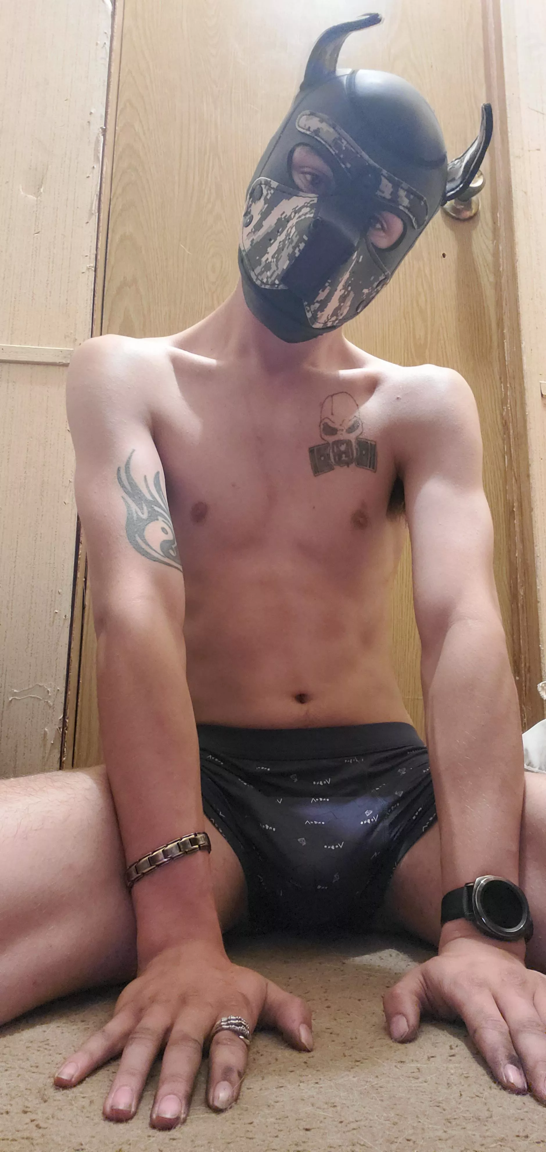 I'm in a very playful mood. First 10 to my OF gets in for free. 😝😝😝❤️‍🔥❤️‍🔥❤️‍🔥🦴🦴🦴