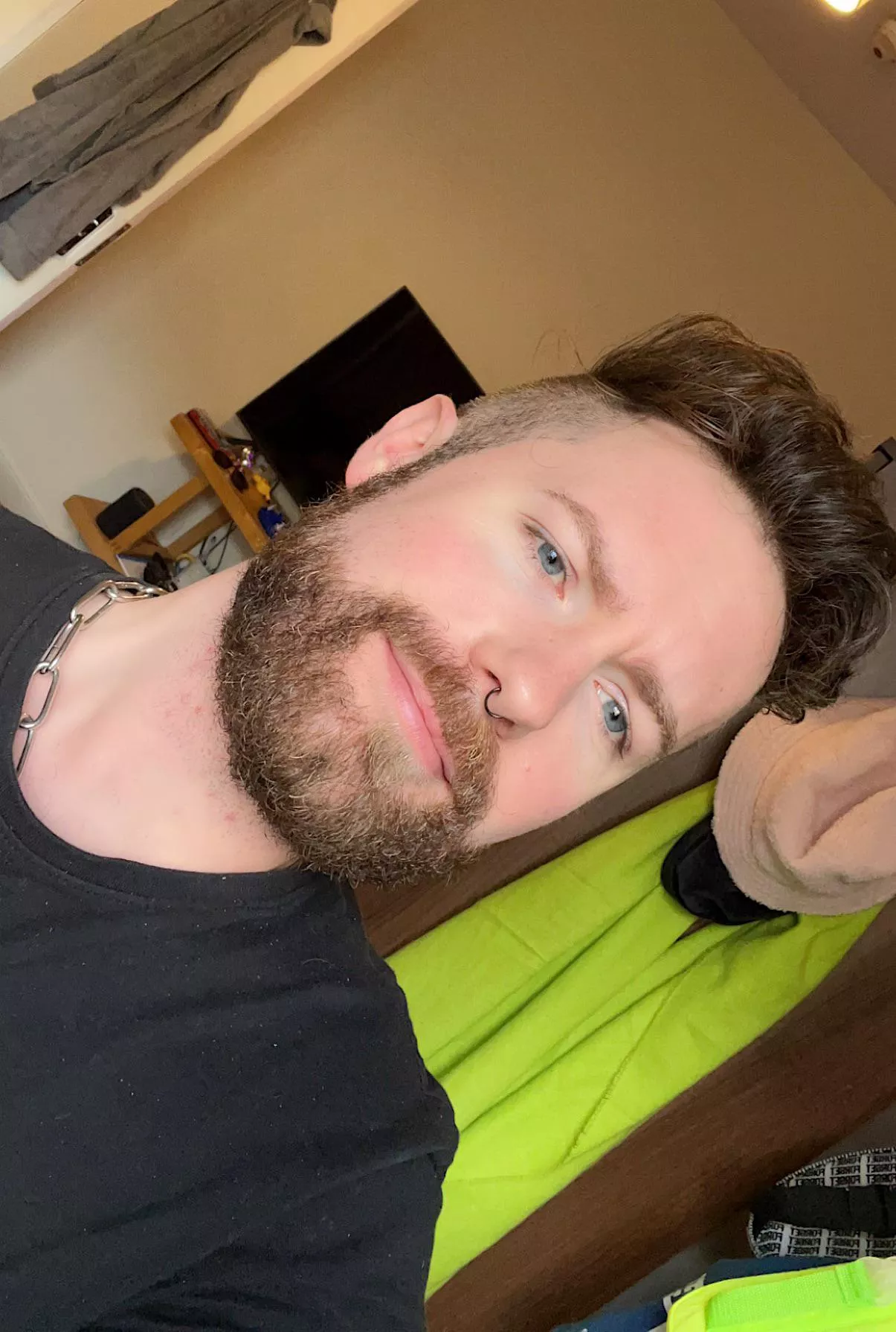 In true British fashion I politely paid for my haircut even though the length is still a little too long 🤪