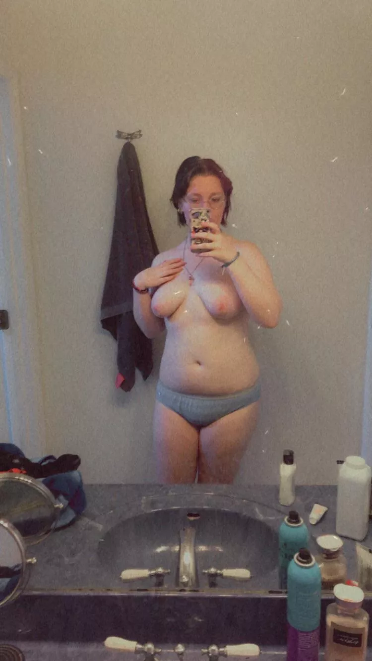 kinda love posting here after all the love i got yesterday 🥰