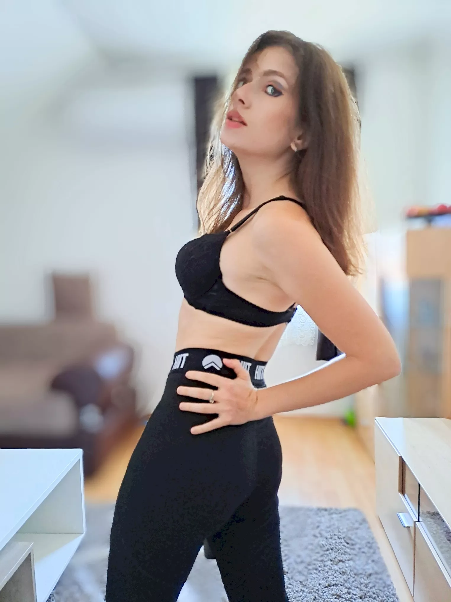 let's hit up the gym [F]