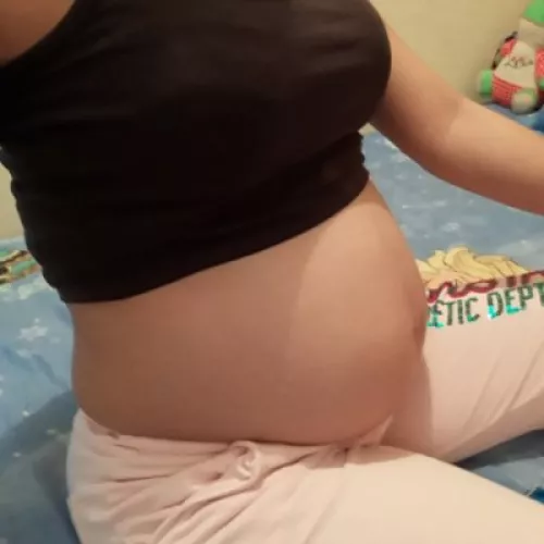 Let's rest I'm very hot with my baby ❣️