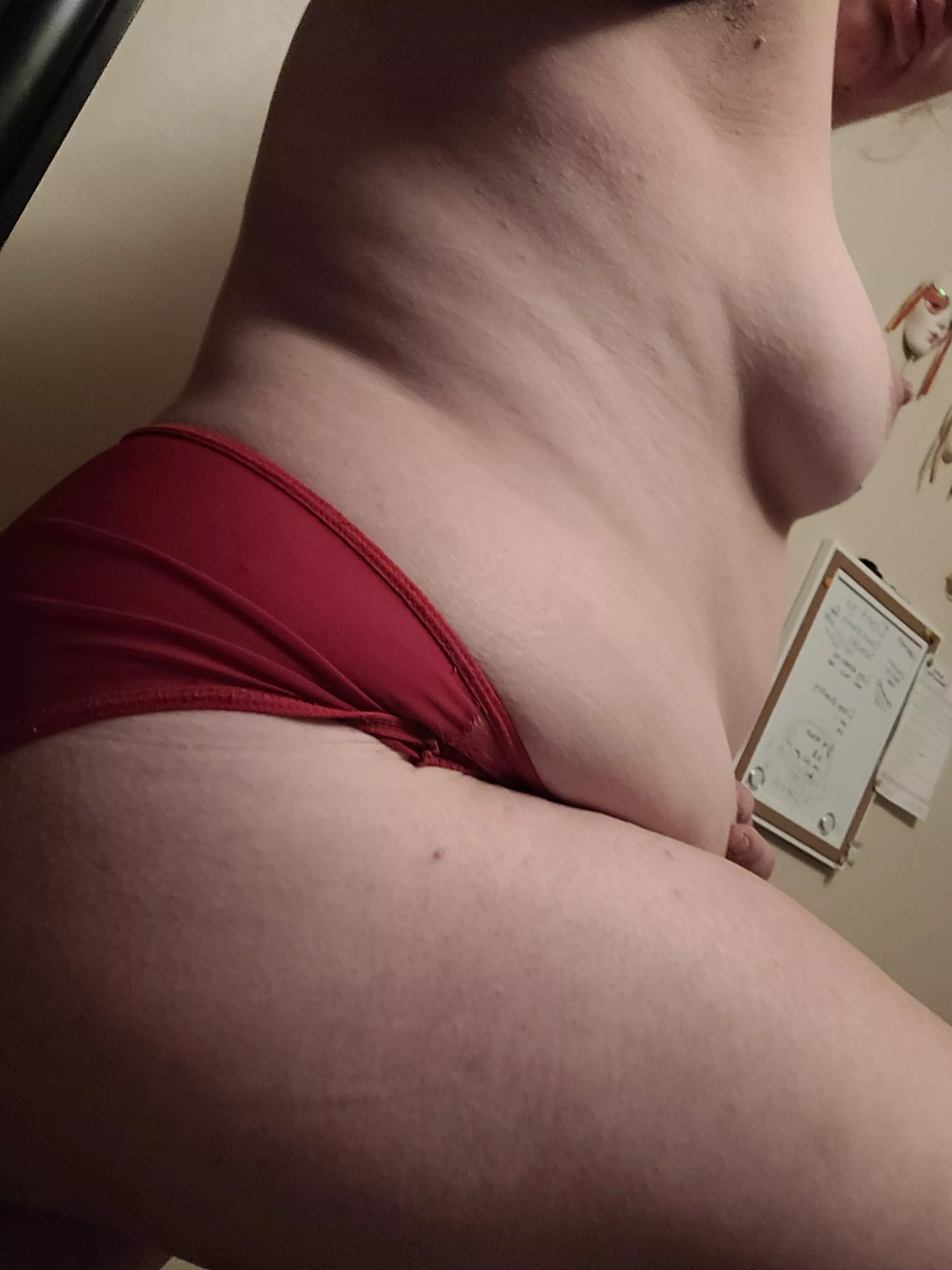 Mornings in my house 😜 (F)