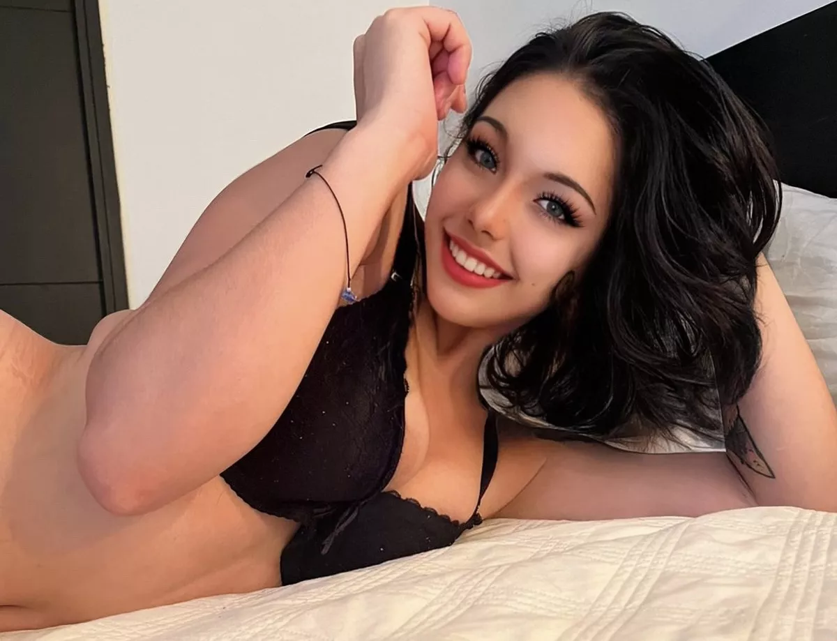 Sending some half Korean/half Colombian love your way