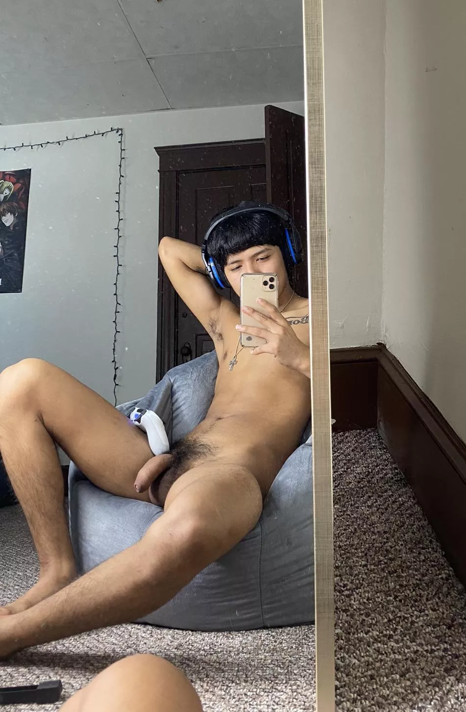 Who finna come make it hard? 👀