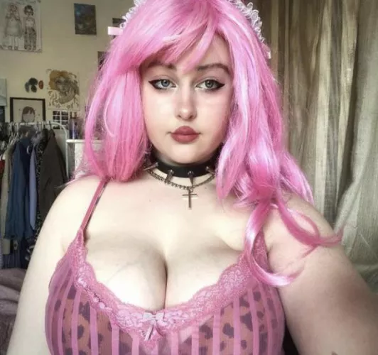 Any submissive newbie slave who’s ready to be dominated,humiliated and get feminized and be owned completely to become a perfect submissive slave ⬆️vte 🍆🦐