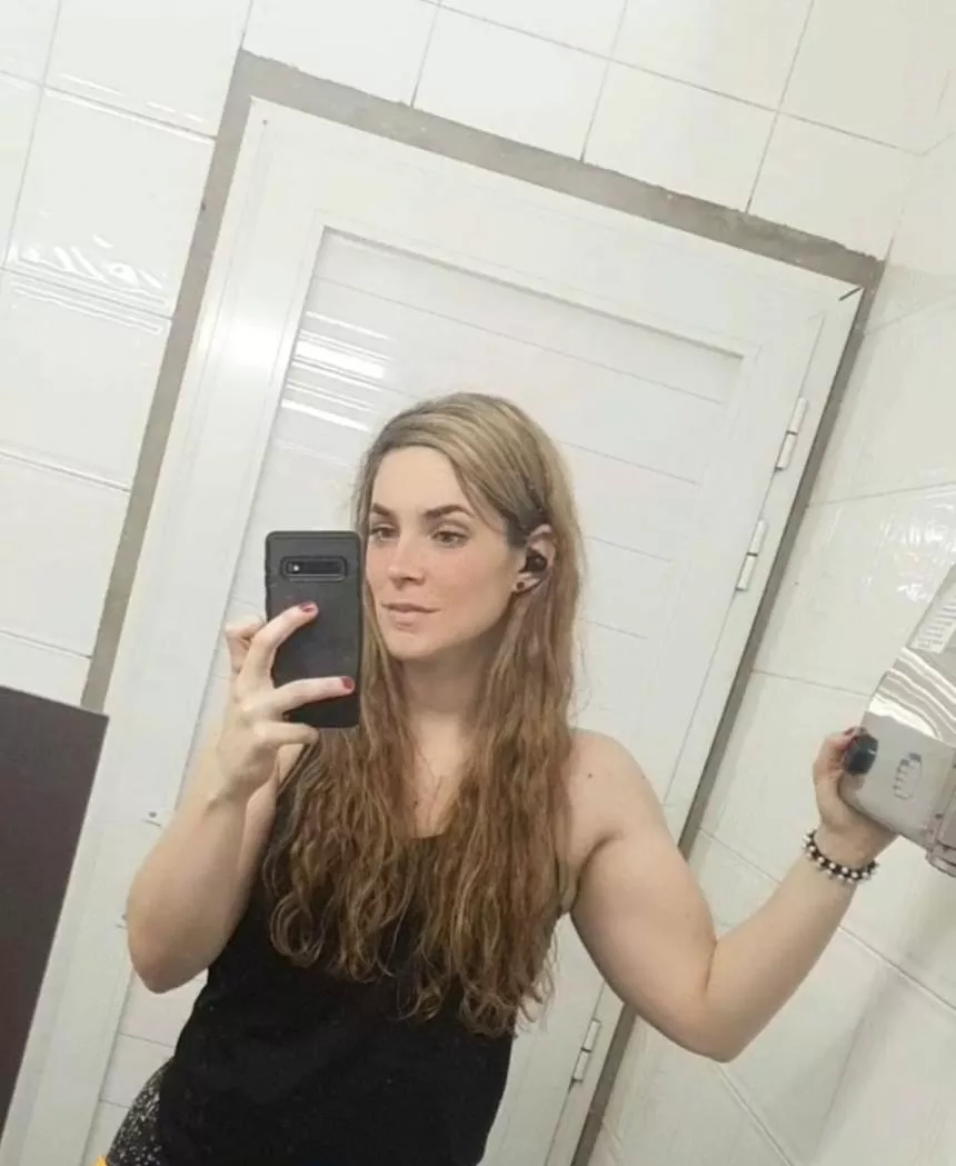 Can't hide the guns anymore 😁