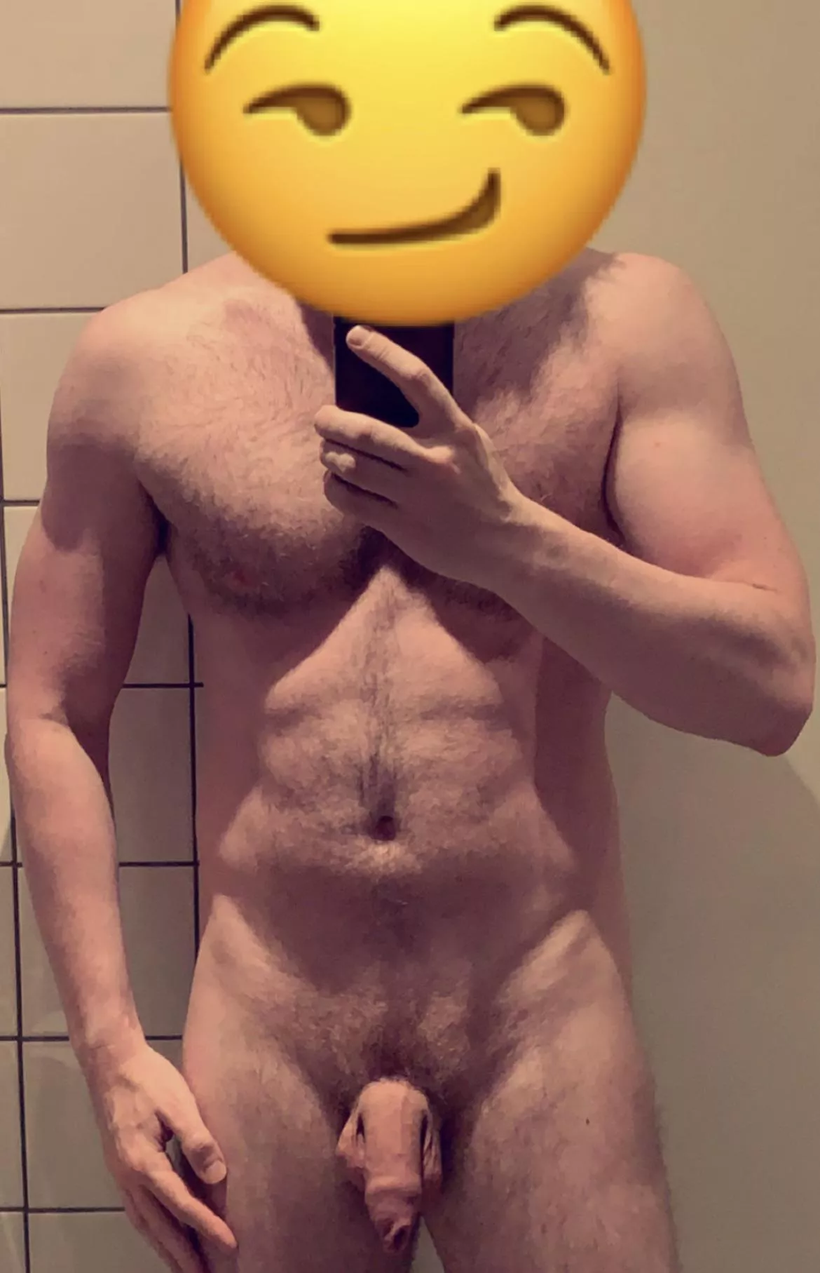 Compare cocks hard? If you win you can destroy my balls. Dm or sc: thorx2020