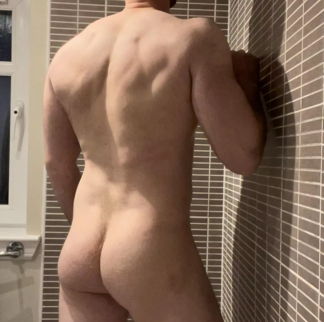 Curious about being rimmed 🤔