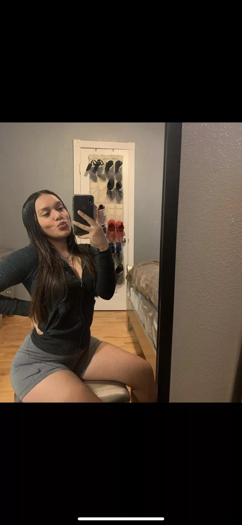 Dm meif you can send me me videos jerking off on top of my pictures 🙈 dm for pics and show screen and cock