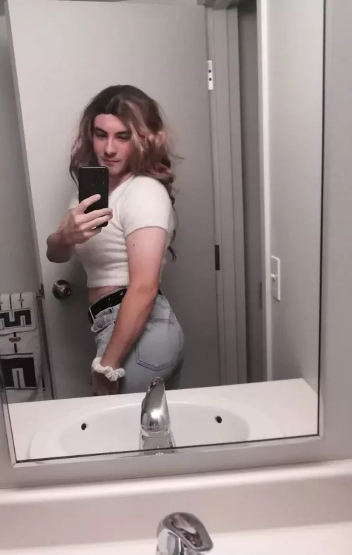 Hi! First post here 🥰❤️