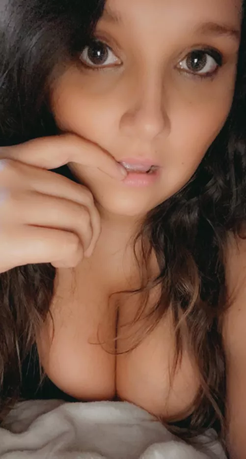 If you like a sweet thick girl with huge titties come check me out.. 😘 Maybe you can make me be bad…😈