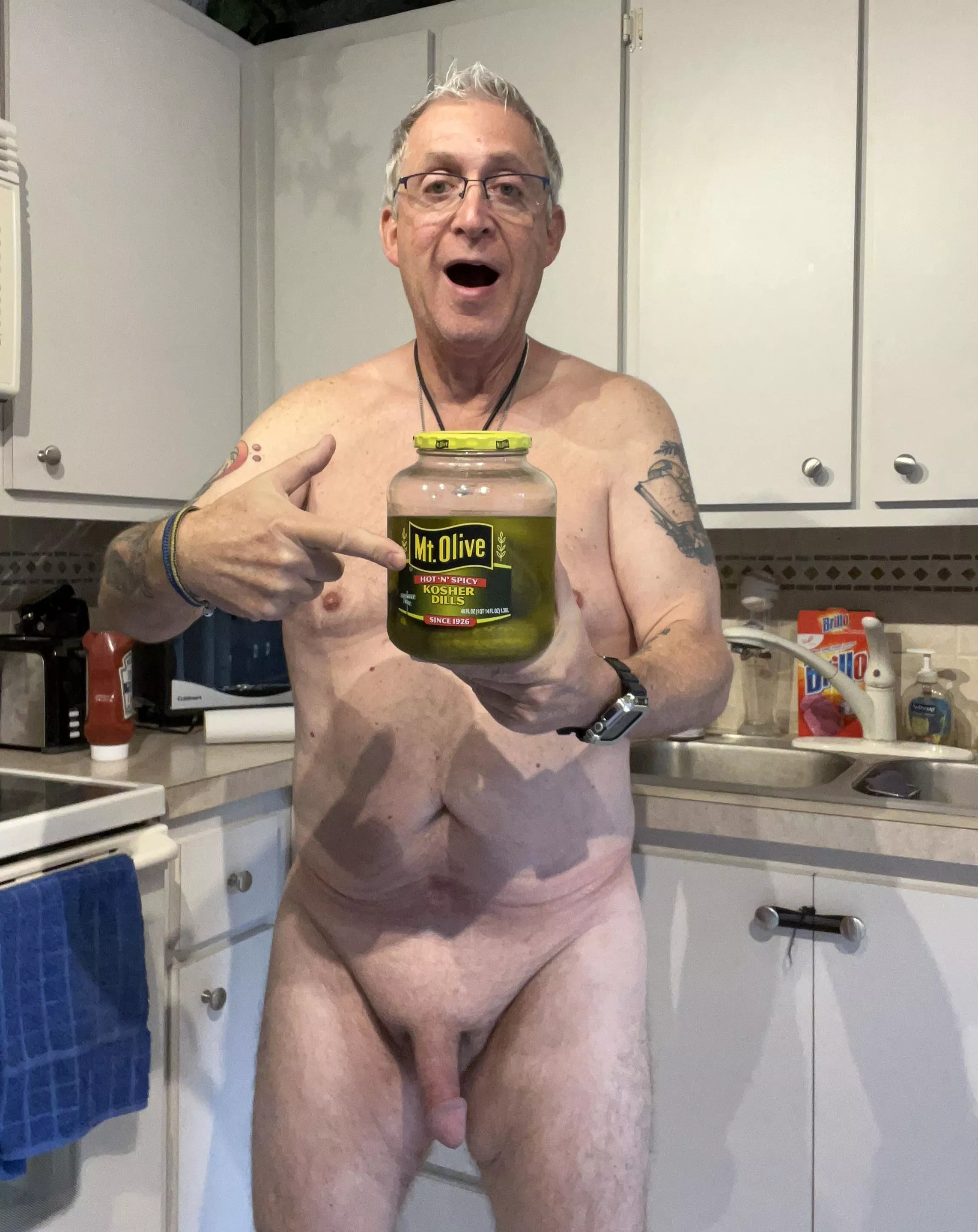 Lunch time! Need those Hot & Spicy Dills!