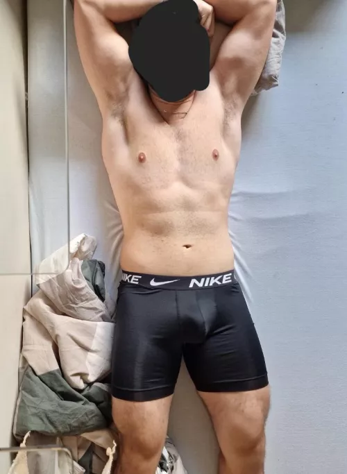 plenty of space next to me. don't be shy message me if ur interested.