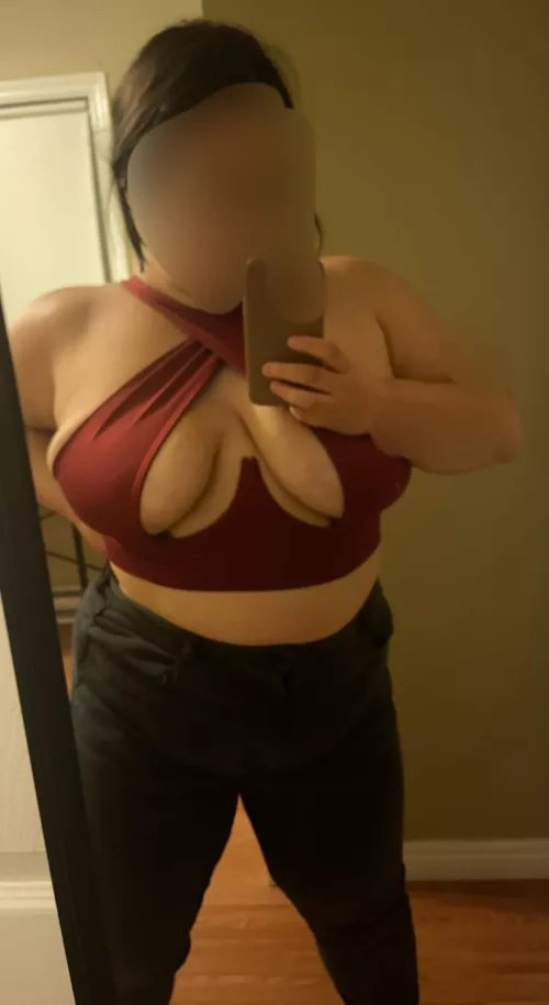 Prepping for date night [F]
