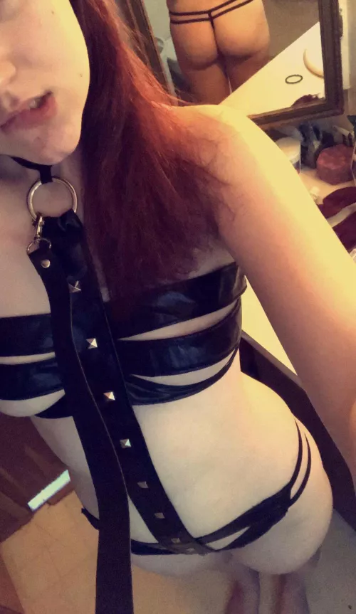 Pull my leash and lead me where you’d like🥺