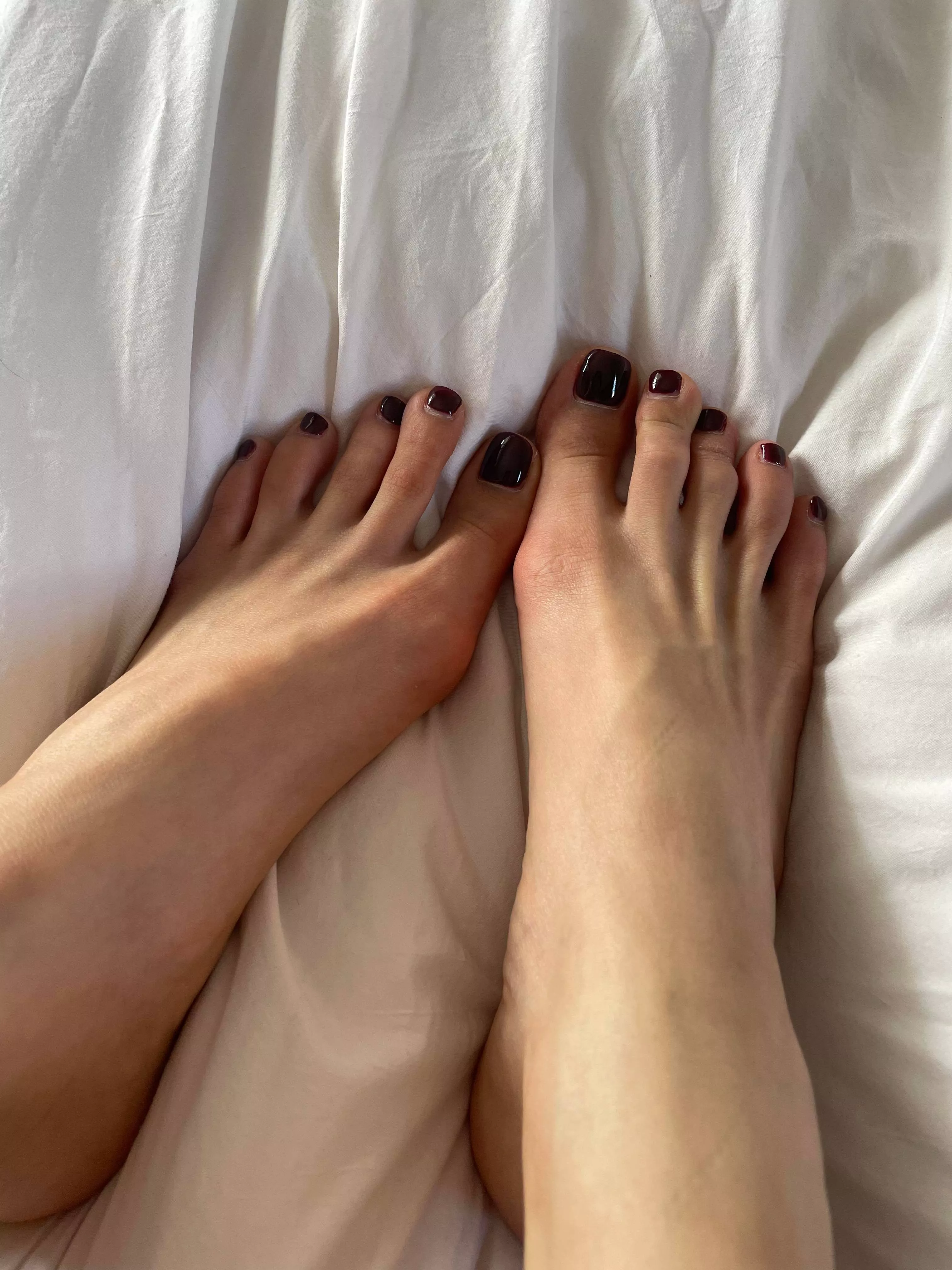 would you like to wake up to my cute little feet?
