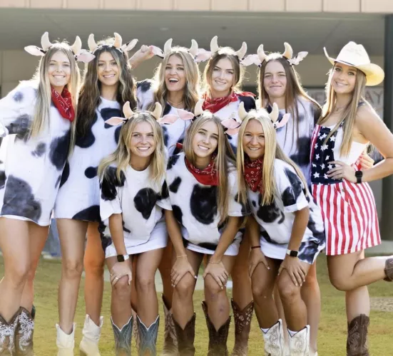 “Cowgirls”. 1-9?