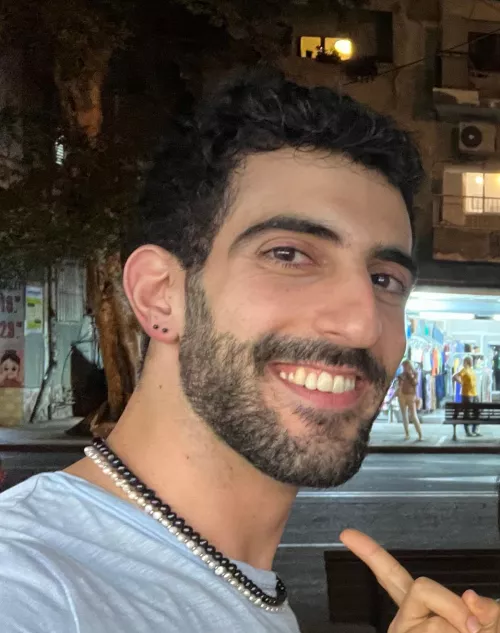 got my ear pierced for my bday 🙃