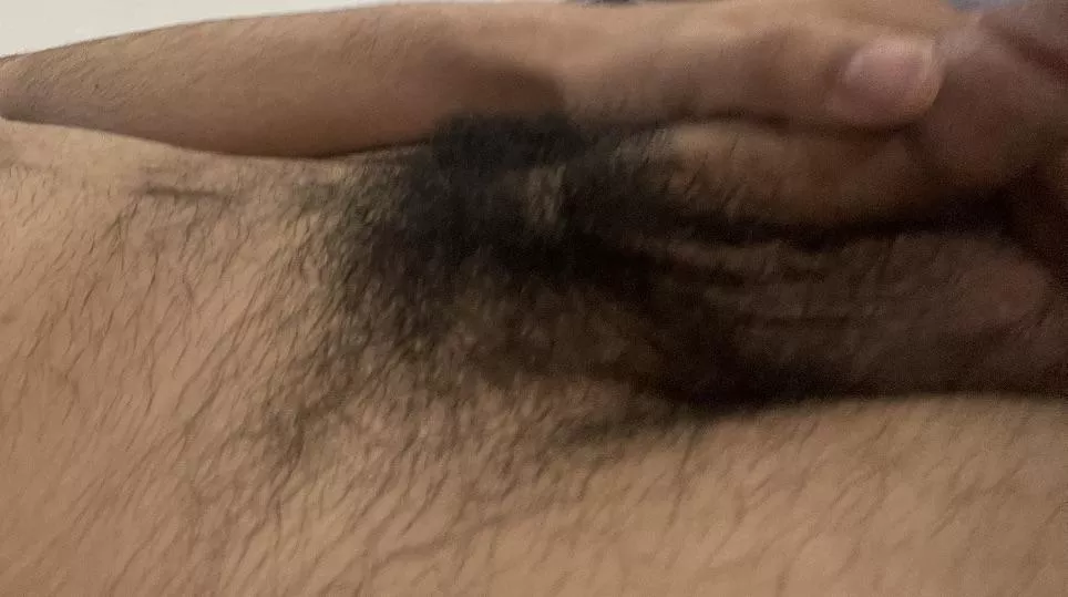 Haven’t shaved in a long time ;) also I don’t mind showing off if you wanna add my socials