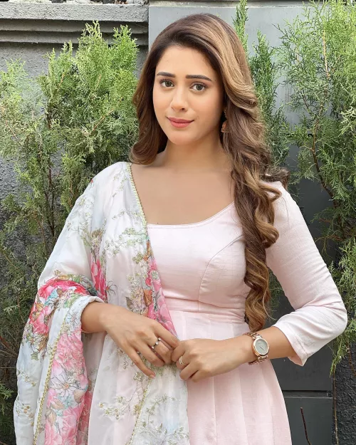 Hiba nawab