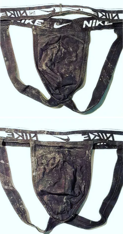 how a jockstrap should look👃