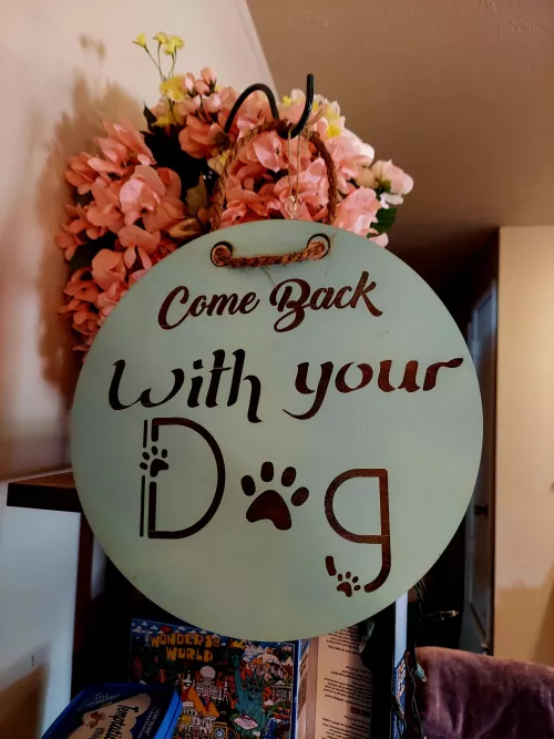 i made a sign for our pup party