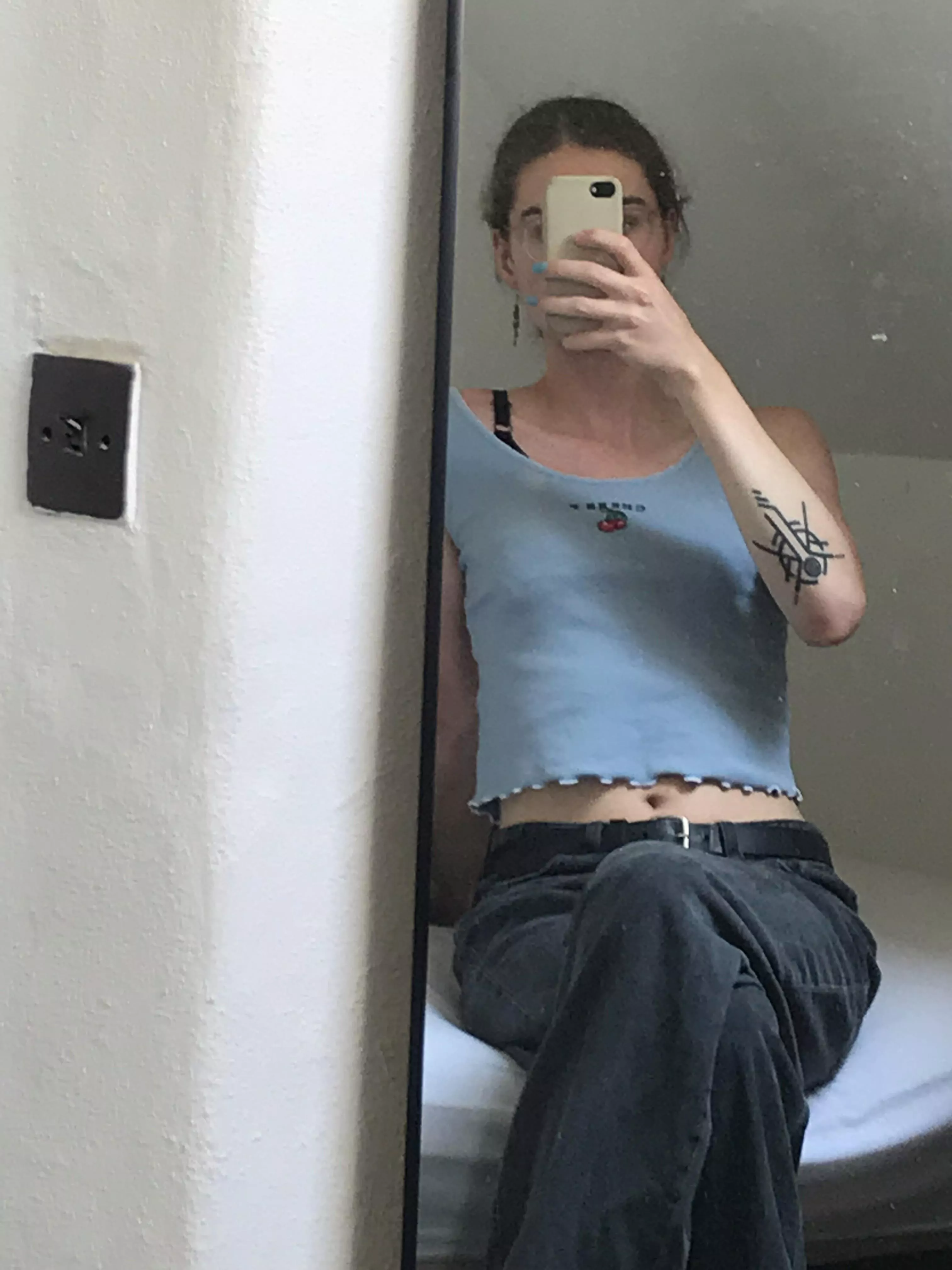 I wanna wear crop tops 24/7 ✨