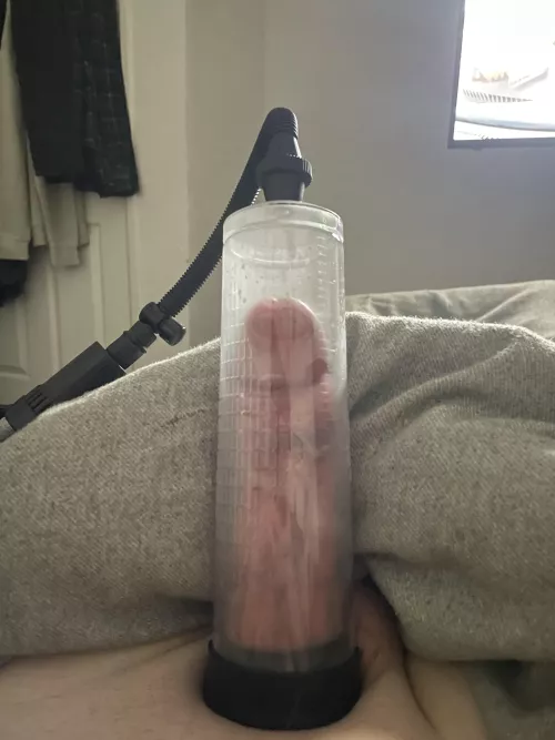 Just started pumping, am 6”, hoping to get to 7”. What’s everyone progress like?