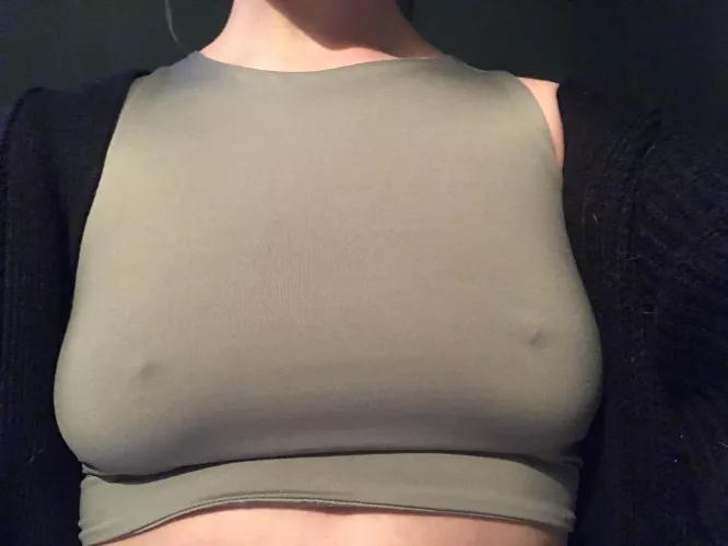 Loved the feeling of being braless at work today. Now I’m going to try it at the gym. What do you think?