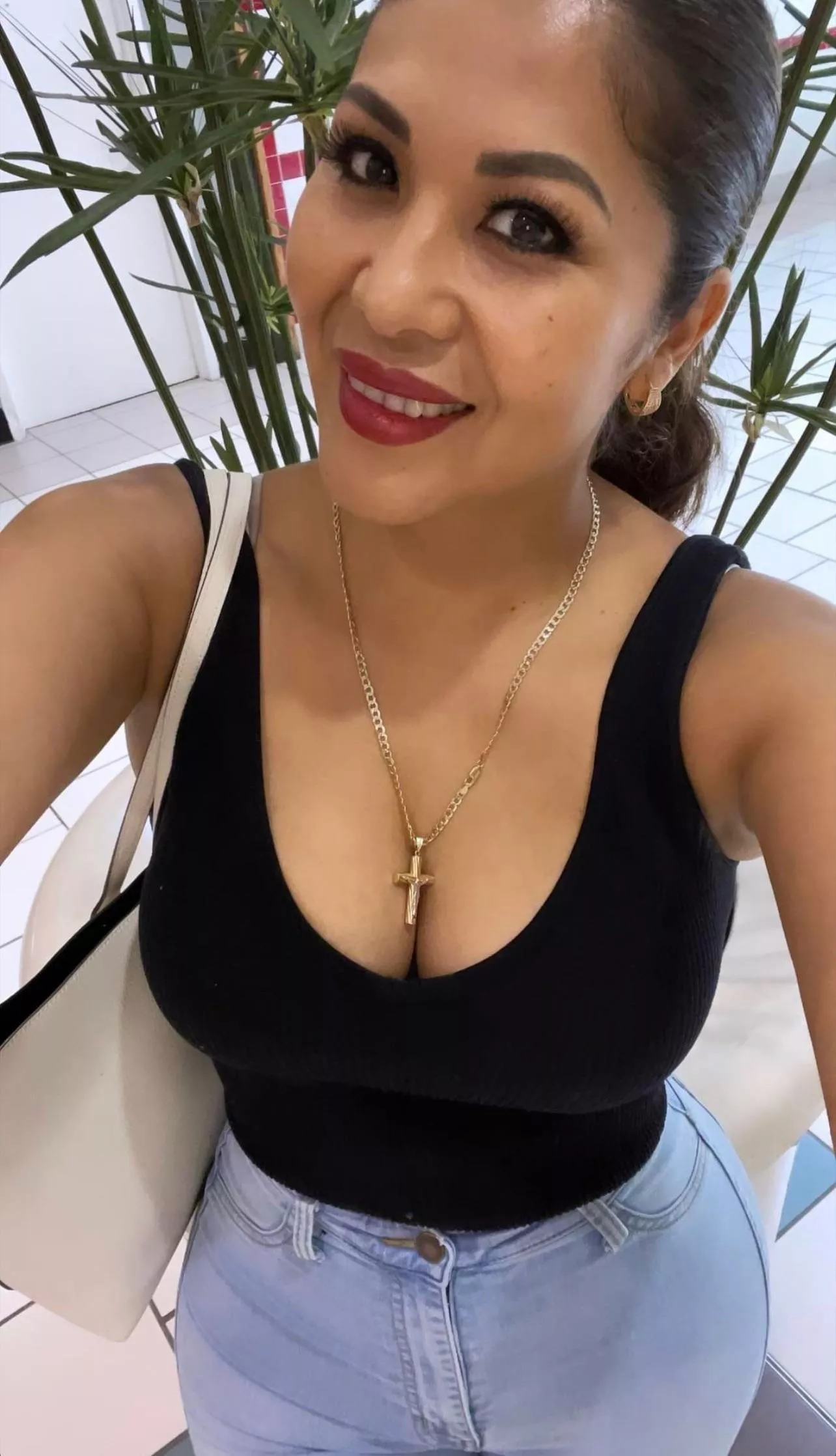 Mexican milf