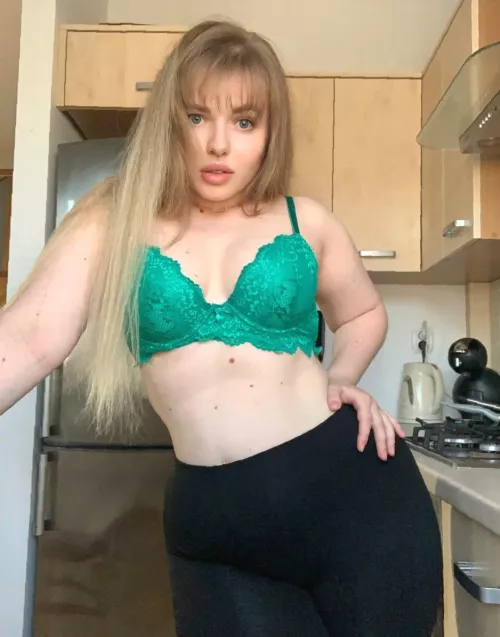 My body is barely legal[img]