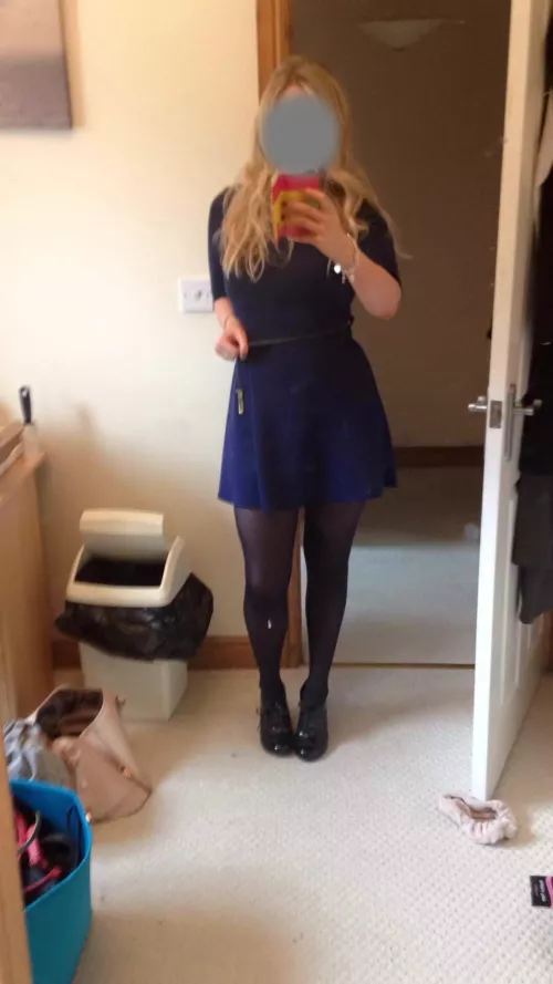 New to wife trading but it’s so hot seeing your hard cocks for my wife. Chat open for more.