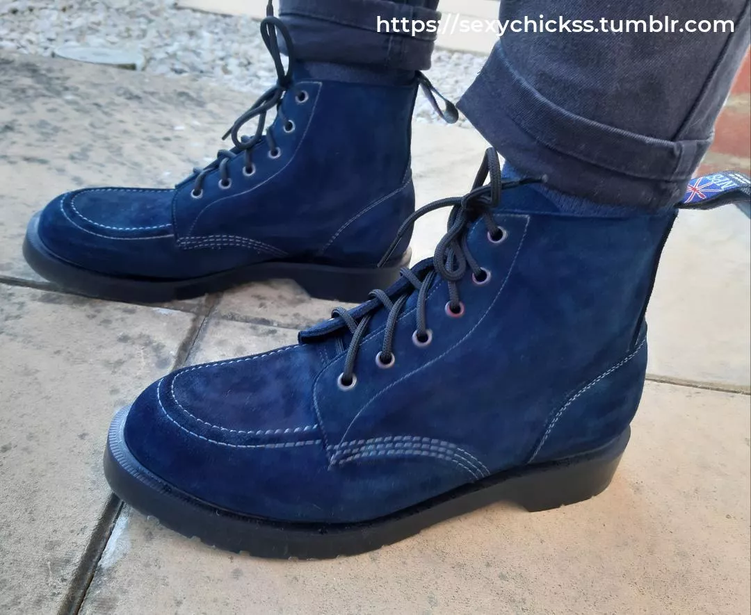 NPS Solovair Moc toe boots in suede that I just re dyed. They were camel before and hard to keep clean! ↓↓↓↓