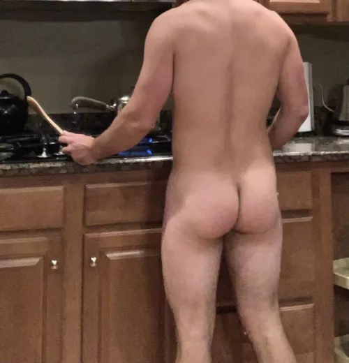 Preparing some rice to go with tonight’s dinner.