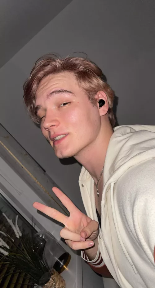 Really had a rough day but I still wish you guys a good night 😴 there‘s always another day, right?