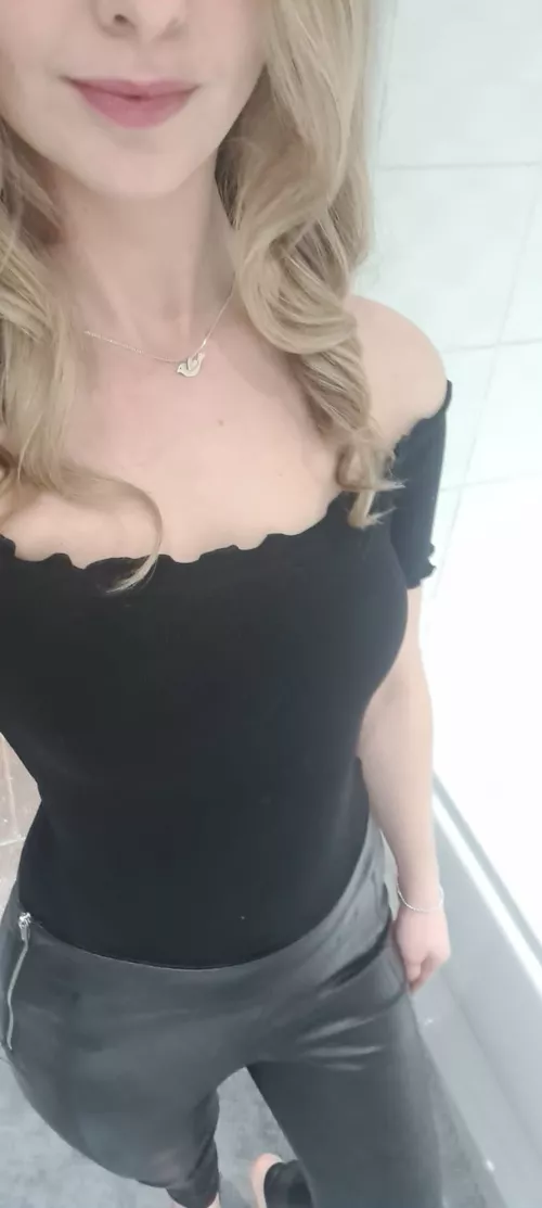 she's out like this whilst i work at sea...kik us jornish