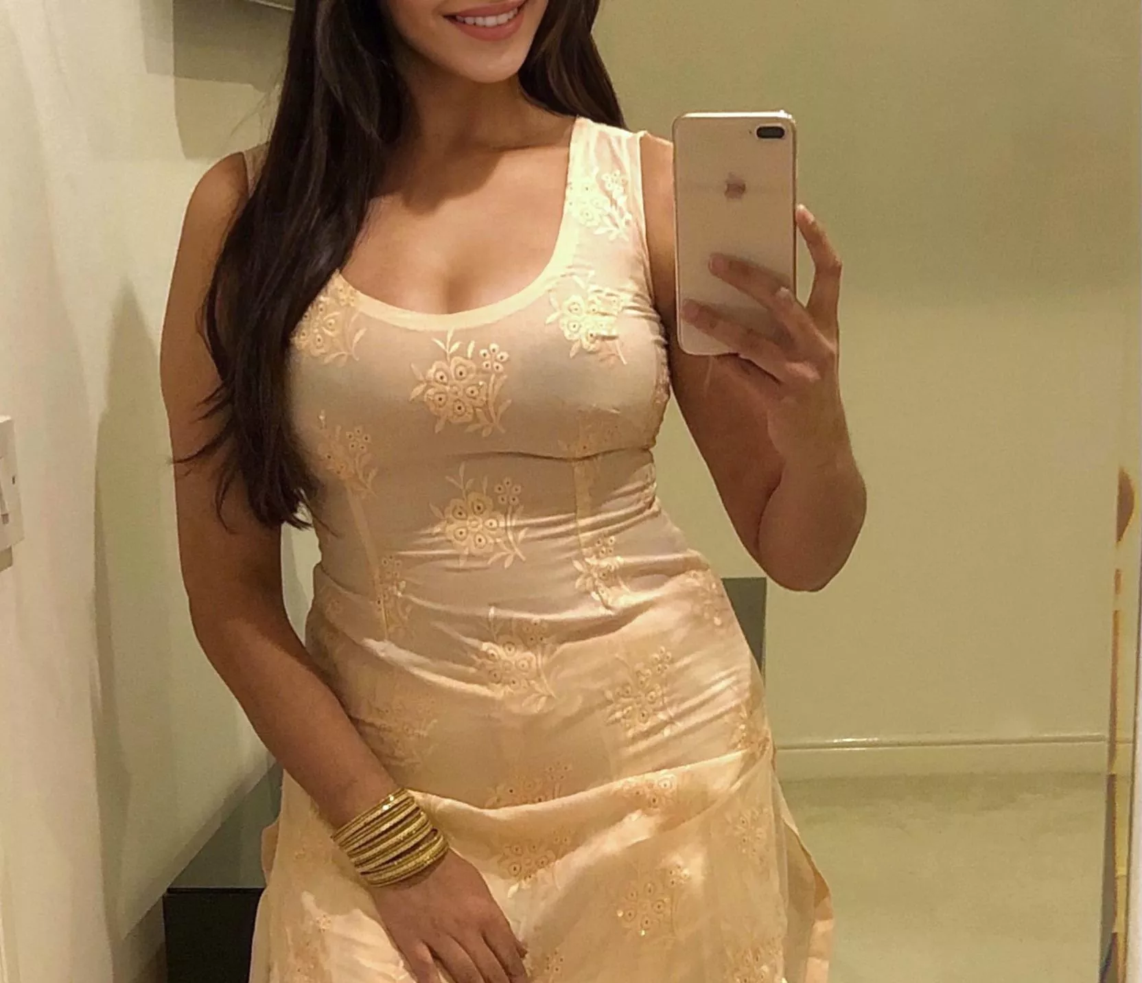 Some girls are just good at being bad...🫦 British Punjabi Indian