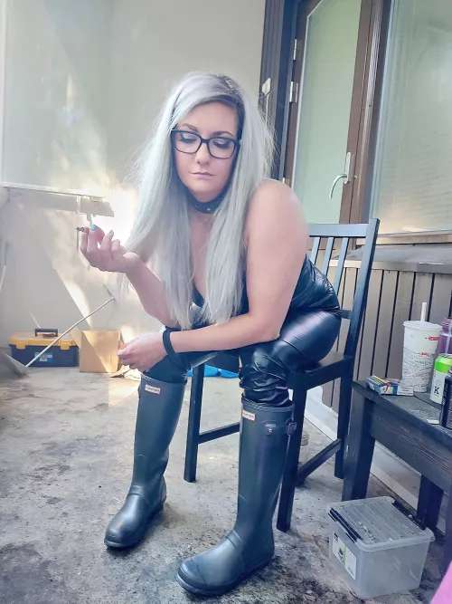 Where is my ashtray?